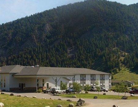 Whitewater Inn Big Sky Bagian luar foto
