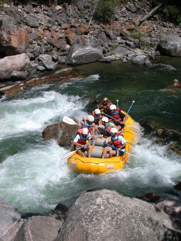 Whitewater Inn Big Sky Bagian luar foto